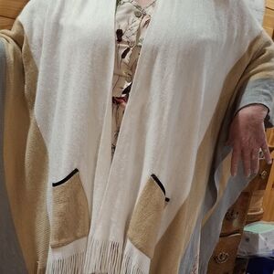Open-Front Cream & Tan Fringe Knit Poncho